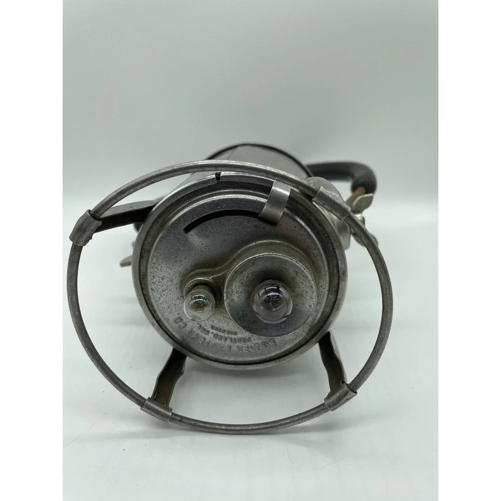 Conger Lantern Co Portland Oregon USA Railroad Lantern handheld Steel and Black